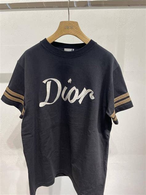 christian dior luxury shirt|christian dior tee price.